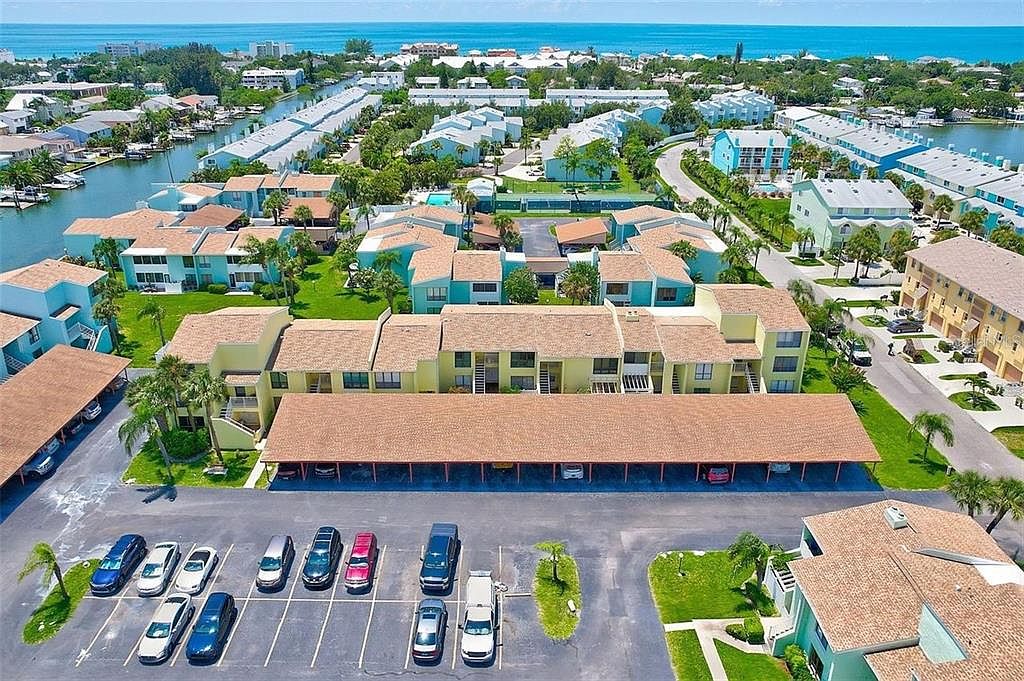 1 Windrush Blvd APT 25, Indian Rocks Beach, FL 33785 Zillow