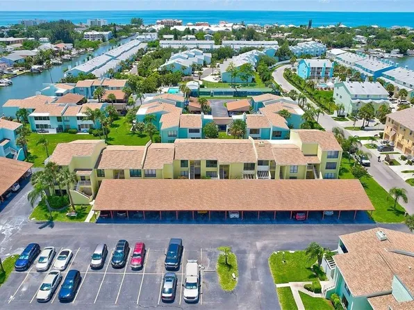 1 Windrush Blvd APT 25, Indian Rocks Beach, FL 33785