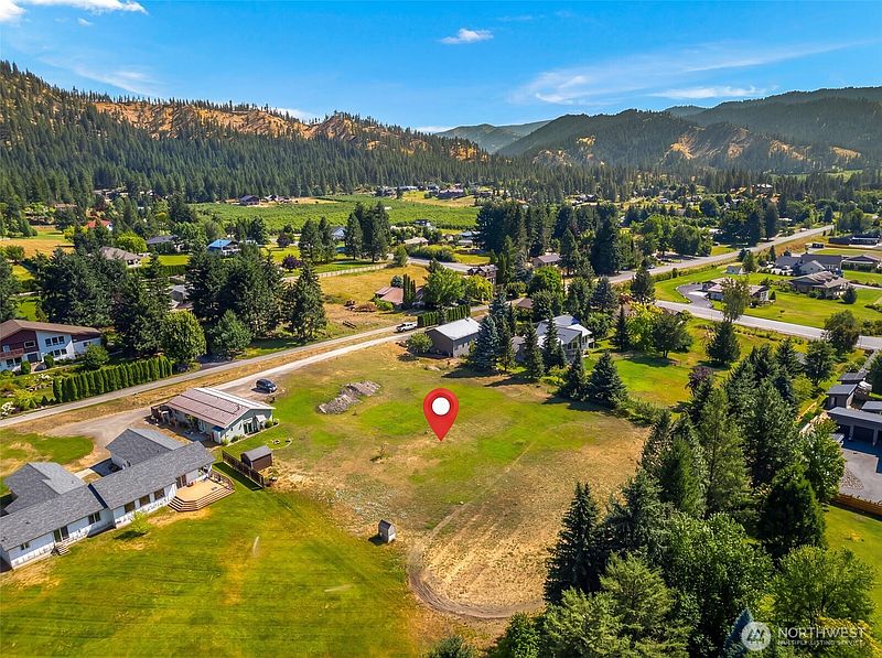 2nd image of 65 Ski Ridge Lane