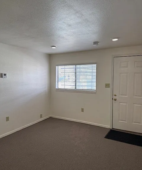 Living space with entrance