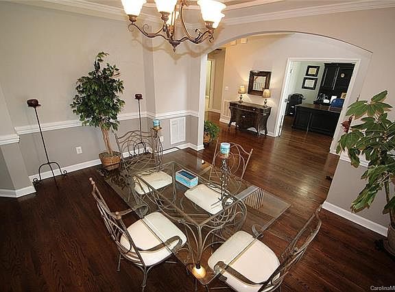5th image of 2513 Arden Gate Ln