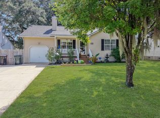 126 Mossy Oaks Ave, Goose Creek, SC 29445