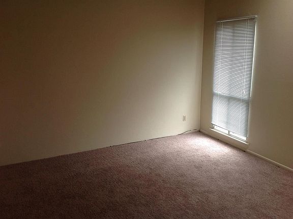 4th image of 2260 Denevi Dr