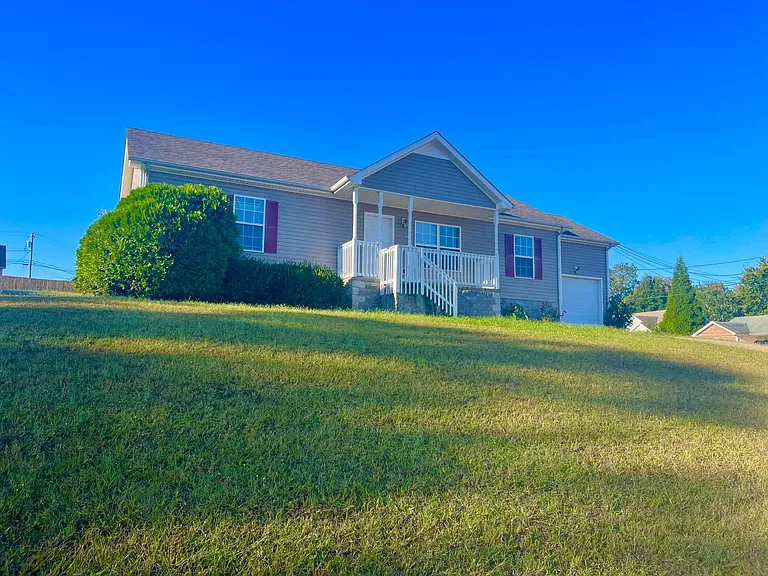 1368 William Suiters Ln — Photo 2
