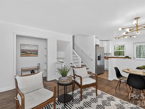 5th image of 5412 Milhaven Ln