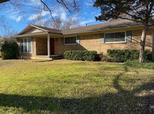 2705 Paula Dr, Denison, TX 75020