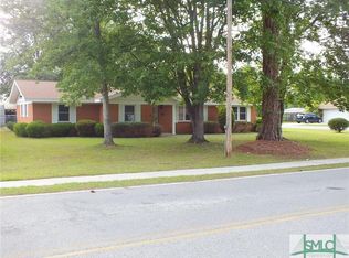 402 McCall Rd, Springfield, GA 31329