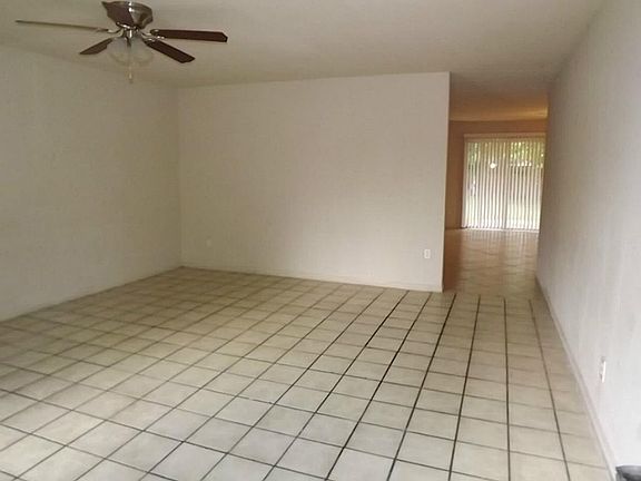 4th image of 14329 Warkworth Dr