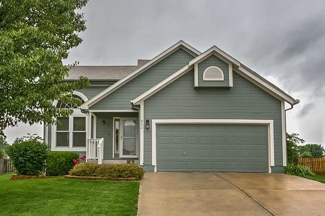 1st image of 852 Meadowood Dr
