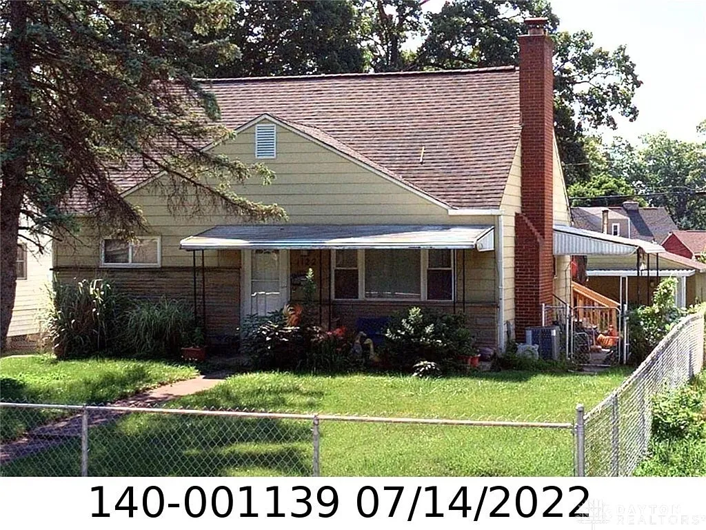 1122 Harrisburg Pike photo 1