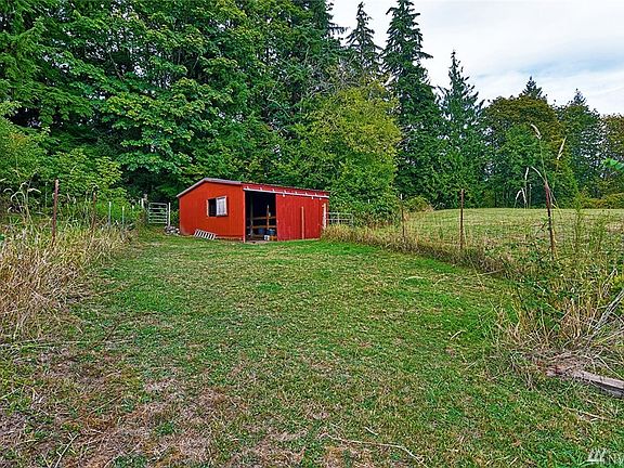 4th image of 9202 W Meadow Lake Dr