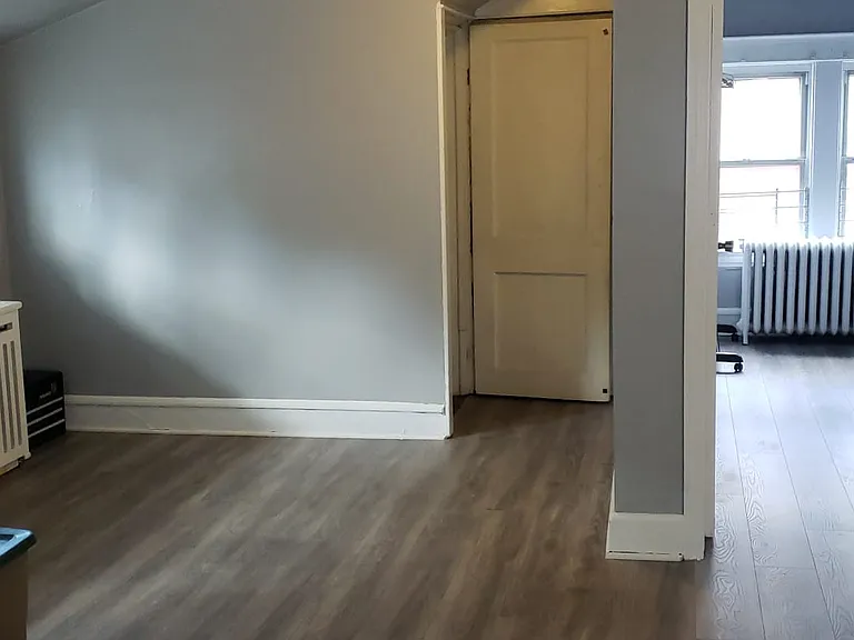 258 Van Nostrand Ave #2 — Photo 8