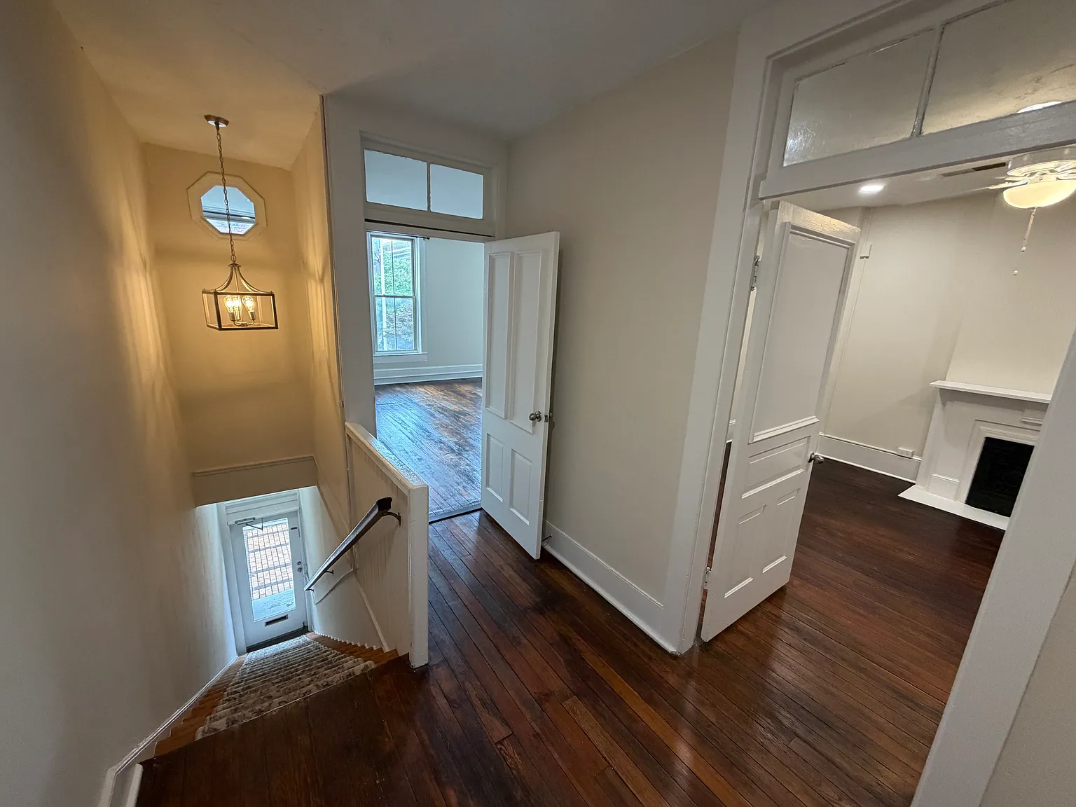 2 bed, 1374 sqft, $1,400 — Photo 3