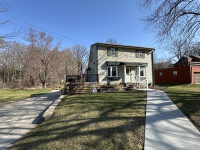 10414 West Howard AVENUE, Greenfield, WI, 53228