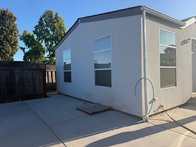 32092 Almaden Blvd — Photo 17