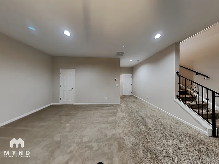 201 Jackson Pl NW — Photo 7