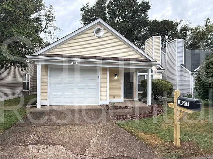 3 bed, 2.0 bath, 1484 sqft, $1,995 — Photo 2