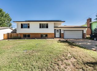 39 Calhoun Rd, Pueblo, CO 81001