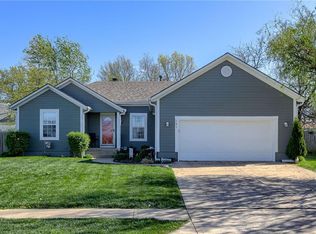 101 W McKinley St, Gardner, KS 66030