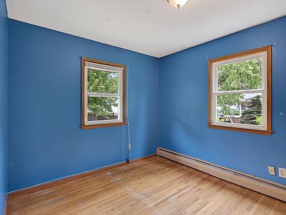 4th image of 7856 Florida Cir N