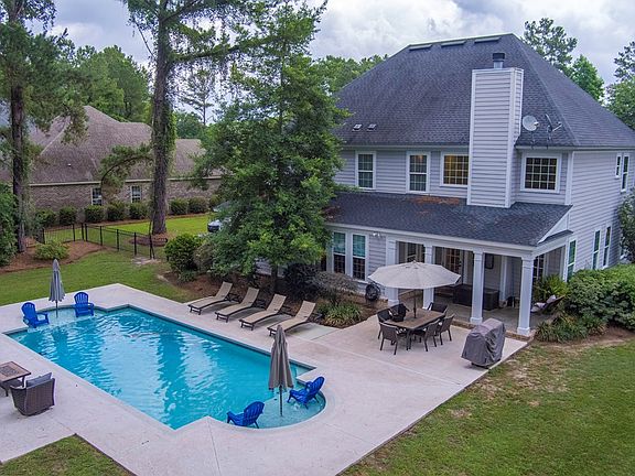 5th image of 4624 Blackwater Dr