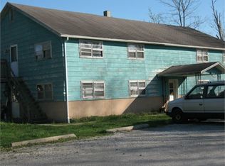 352 S Karnes Ct, Pekin, IN 47165