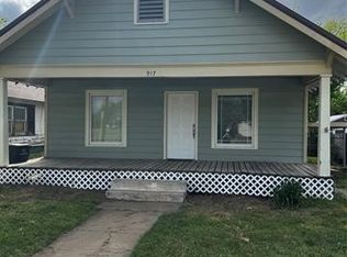 917 S Armstrong Ave, Bartlesville, OK 74003