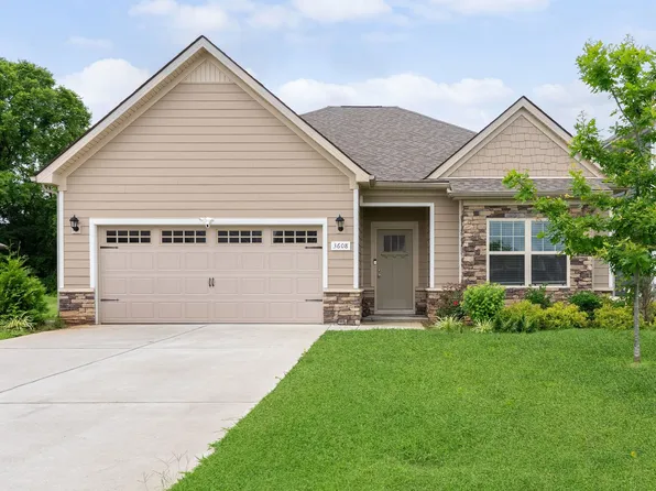 3608 Stormy Ln, Rockvale, TN 37153