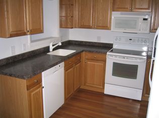 326 Eaglehead Rd, East Rochester, NY 14445