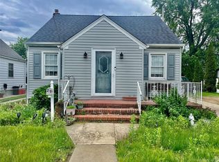 29 Belmont Blvd, Elmont, NY 11003