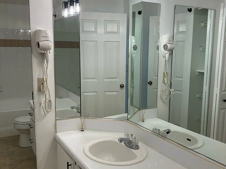 5616 Pinnacle Heights Cir #306 — Photo 19