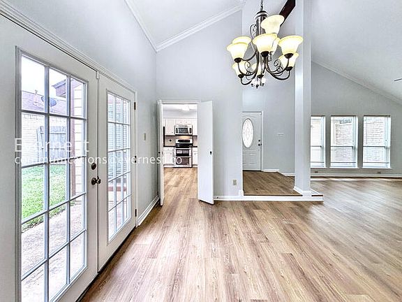 4th image of 8534 Dawnridge Dr