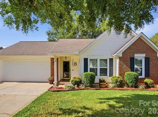 7601 Gillman Ct, Charlotte, NC 28269