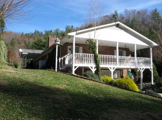 8129 Nc Highway 197, Green Mountain, NC 28740