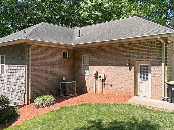 3rd image of 250 Prospectors Way