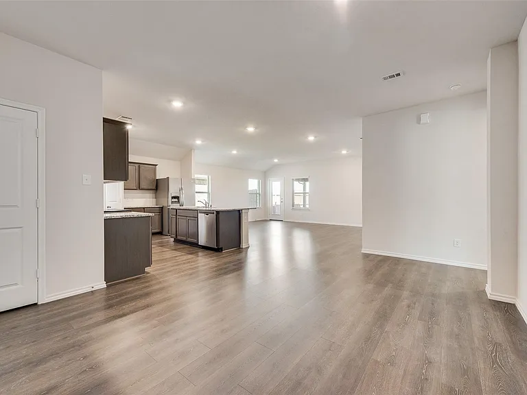 4016 Huntington Dr — Photo 21