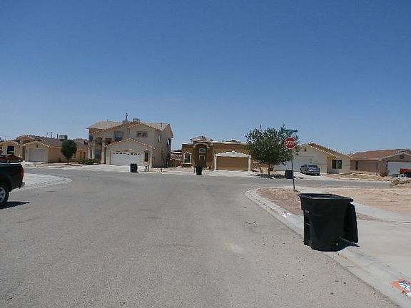 4th image of 14401 Schoenfelder Ln