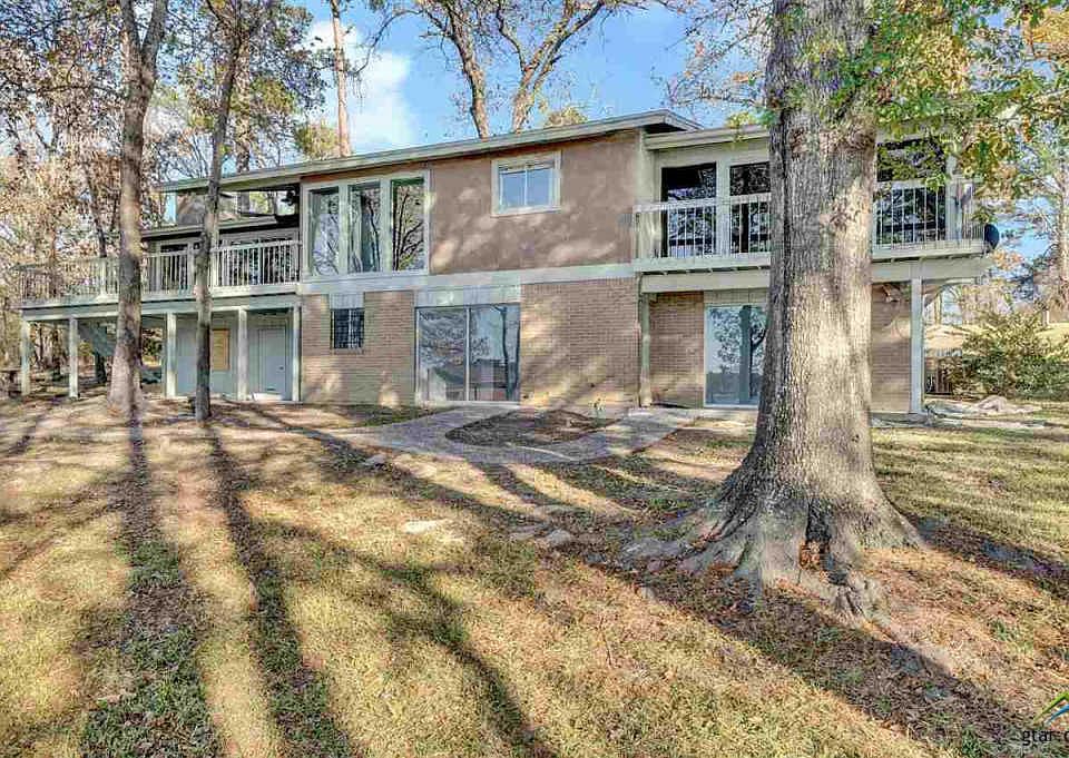 1st image of 7725 E Lake Dr