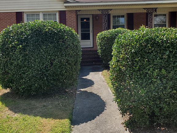 2nd image of 100 Ashton Drive