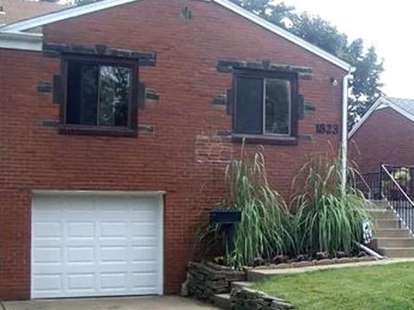 1823 Greentree Rd, Pittsburgh, PA 15220
