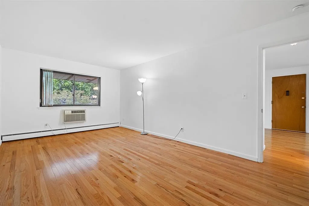 167 Sierra Vista Ln — Photo 4