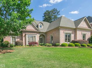 920 Lakebend Dr, Lawrenceville, GA 30045