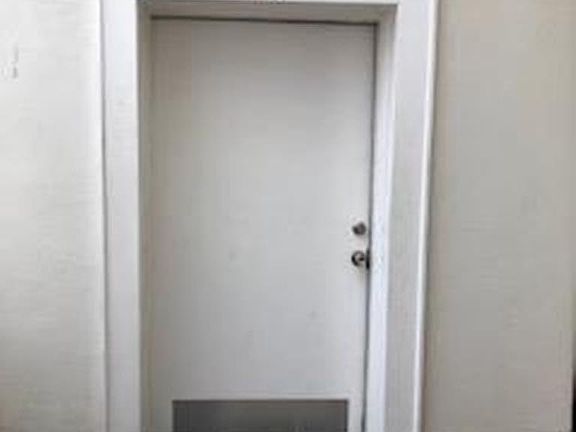 4th image of 213 23rd St #2