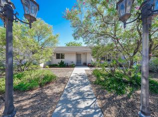 25362 White Thorne Rd, Clovis, CA 93619
