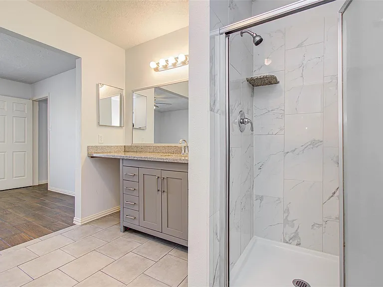 2702 Fir Crest Ct — Photo 21