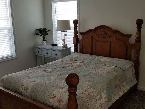 Queen Bed