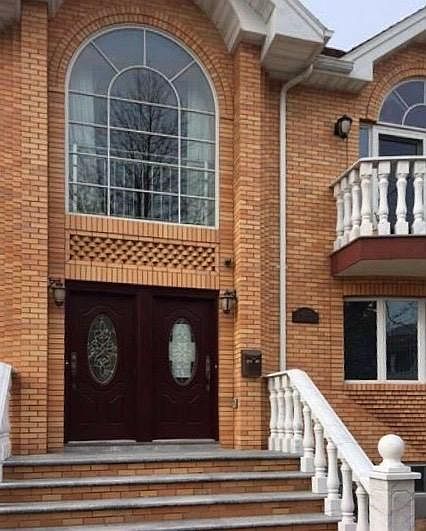 2nd image of 4228 158th St