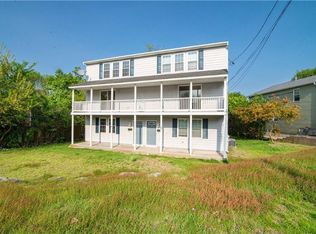 6 White Ave, Riverside, RI 02915
