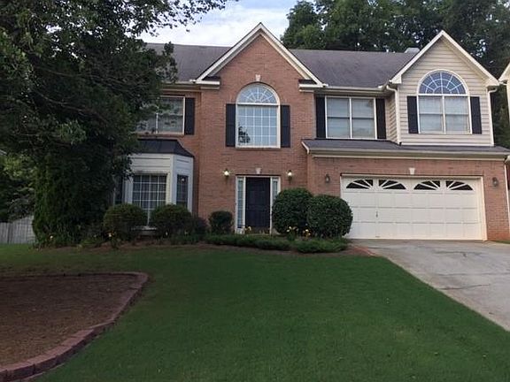 2nd image of 272 Birchmore Walk
