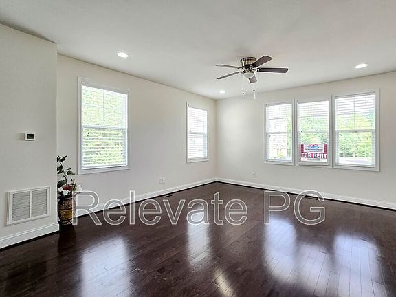 4th image of 5221 Bedford Falls Cir